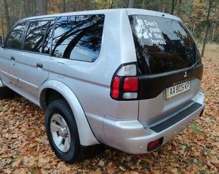 Серый Мицубиси Паджеро Спорт, объемом двигателя 0 л и пробегом 207 тыс. км за 8000 $, фото 3 на Automoto.ua
