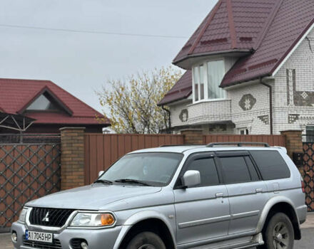 Серый Мицубиси Паджеро Спорт, объемом двигателя 3 л и пробегом 235 тыс. км за 8400 $, фото 4 на Automoto.ua