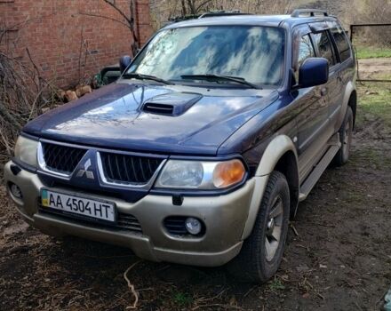 Серый Мицубиси Паджеро Спорт, объемом двигателя 2.5 л и пробегом 360 тыс. км за 8382 $, фото 3 на Automoto.ua