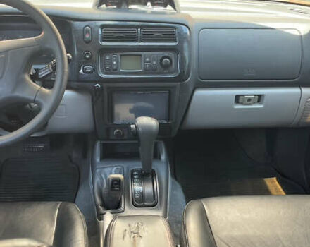 Серый Мицубиси Паджеро Спорт, объемом двигателя 3 л и пробегом 299 тыс. км за 8000 $, фото 12 на Automoto.ua