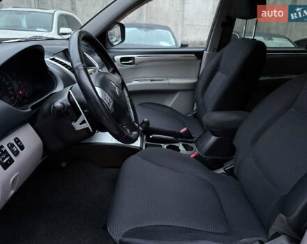 Серый Мицубиси Паджеро Спорт, объемом двигателя 2.5 л и пробегом 107 тыс. км за 12900 $, фото 11 на Automoto.ua