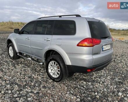 Мицубиси Паджеро Спорт 2010 в Киеве на Automoto.ua Серый Мицубиси Паджеро Спорт, объемом двигателя 2.5 л и пробегом 176 тыс. км за 14000 $, фото 4 на Automoto.ua