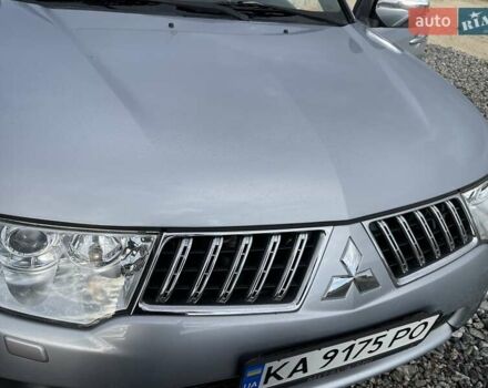 Мицубиси Паджеро Спорт 2010 в Киеве на Automoto.ua Серый Мицубиси Паджеро Спорт, объемом двигателя 2.5 л и пробегом 176 тыс. км за 14000 $, фото 25 на Automoto.ua