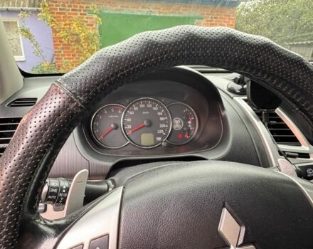 Серый Мицубиси Паджеро Спорт, объемом двигателя 2.5 л и пробегом 190 тыс. км за 15000 $, фото 15 на Automoto.ua