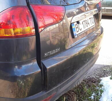 Сірий Міцубісі Паджеро Спорт, об'ємом двигуна 2.5 л та пробігом 38 тис. км за 8500 $, фото 6 на Automoto.ua