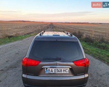 Серый Мицубиси Паджеро Спорт, объемом двигателя 2.48 л и пробегом 218 тыс. км за 16200 $, фото 12 на Automoto.ua