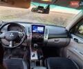 Серый Мицубиси Паджеро Спорт, объемом двигателя 2.48 л и пробегом 218 тыс. км за 16200 $, фото 3 на Automoto.ua