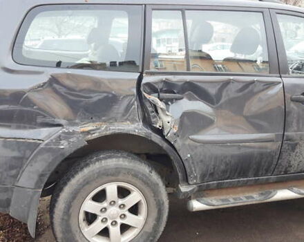 Сірий Міцубісі Паджеро Спорт, об'ємом двигуна 2.5 л та пробігом 38 тис. км за 8500 $, фото 4 на Automoto.ua