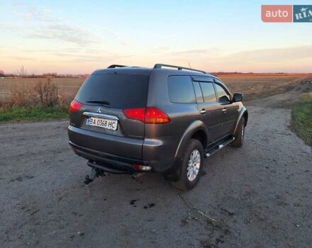 Серый Мицубиси Паджеро Спорт, объемом двигателя 2.48 л и пробегом 218 тыс. км за 16200 $, фото 10 на Automoto.ua