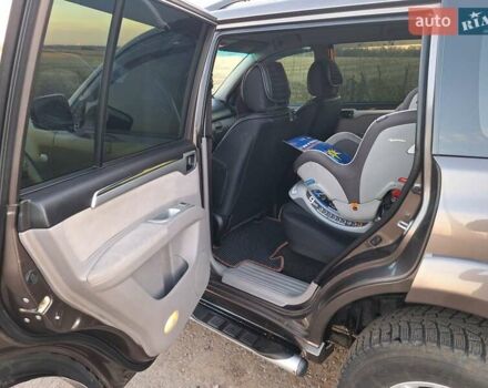 Серый Мицубиси Паджеро Спорт, объемом двигателя 2.48 л и пробегом 218 тыс. км за 16200 $, фото 5 на Automoto.ua