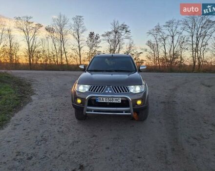 Серый Мицубиси Паджеро Спорт, объемом двигателя 2.48 л и пробегом 218 тыс. км за 16200 $, фото 25 на Automoto.ua