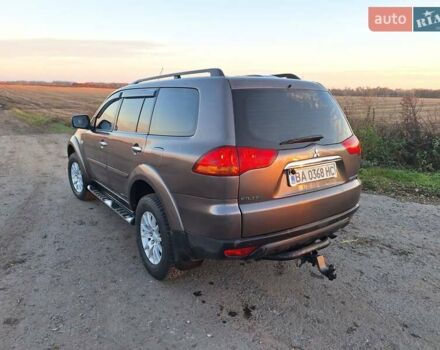 Серый Мицубиси Паджеро Спорт, объемом двигателя 2.48 л и пробегом 218 тыс. км за 16200 $, фото 18 на Automoto.ua
