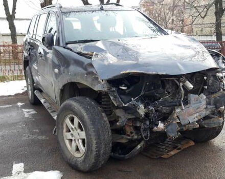 Сірий Міцубісі Паджеро Спорт, об'ємом двигуна 2.5 л та пробігом 38 тис. км за 8500 $, фото 2 на Automoto.ua