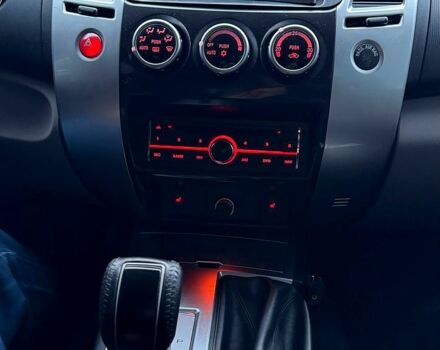 Серый Мицубиси Паджеро Спорт, объемом двигателя 2.5 л и пробегом 177 тыс. км за 19999 $, фото 8 на Automoto.ua