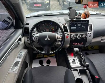 Серый Мицубиси Паджеро Спорт, объемом двигателя 2.48 л и пробегом 157 тыс. км за 16300 $, фото 11 на Automoto.ua