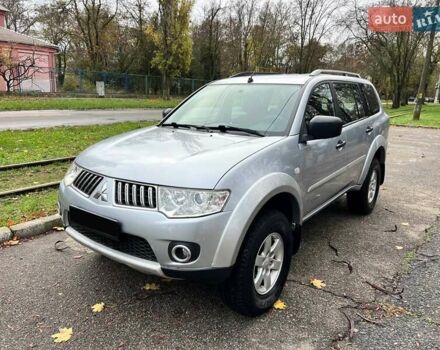Серый Мицубиси Паджеро Спорт, объемом двигателя 0 л и пробегом 121 тыс. км за 11500 $, фото 8 на Automoto.ua