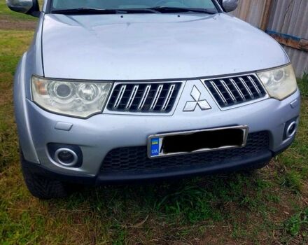 Сірий Міцубісі Паджеро Спорт, об'ємом двигуна 2.7 л та пробігом 180 тис. км за 10500 $, фото 3 на Automoto.ua