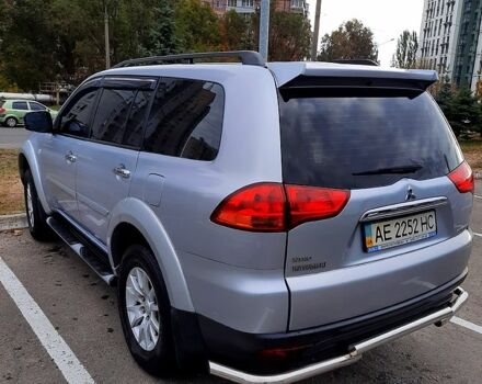 Серый Мицубиси Паджеро Спорт, объемом двигателя 2.5 л и пробегом 177 тыс. км за 19999 $, фото 5 на Automoto.ua