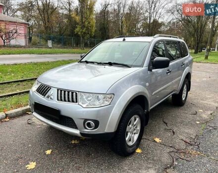 Серый Мицубиси Паджеро Спорт, объемом двигателя 0 л и пробегом 121 тыс. км за 11500 $, фото 1 на Automoto.ua
