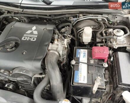 Серый Мицубиси Паджеро Спорт, объемом двигателя 2.5 л и пробегом 120 тыс. км за 16600 $, фото 3 на Automoto.ua