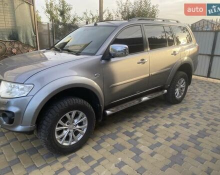 Сірий Міцубісі Паджеро Спорт, об'ємом двигуна 2.48 л та пробігом 345 тис. км за 13500 $, фото 7 на Automoto.ua