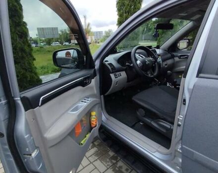 Серый Мицубиси Паджеро Спорт, объемом двигателя 2.5 л и пробегом 120 тыс. км за 16600 $, фото 11 на Automoto.ua