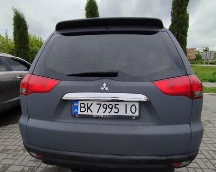 Серый Мицубиси Паджеро Спорт, объемом двигателя 2.5 л и пробегом 120 тыс. км за 16600 $, фото 18 на Automoto.ua