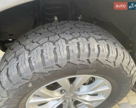 Сірий Міцубісі Паджеро Спорт, об'ємом двигуна 2.48 л та пробігом 345 тис. км за 13500 $, фото 4 на Automoto.ua