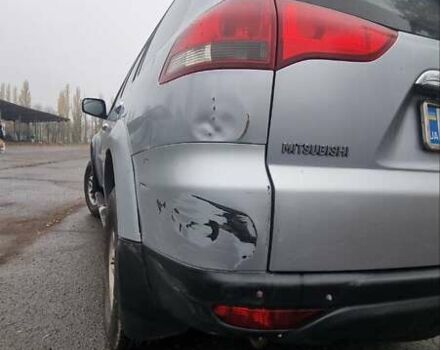 Серый Мицубиси Паджеро Спорт, объемом двигателя 2.48 л и пробегом 287 тыс. км за 13200 $, фото 3 на Automoto.ua