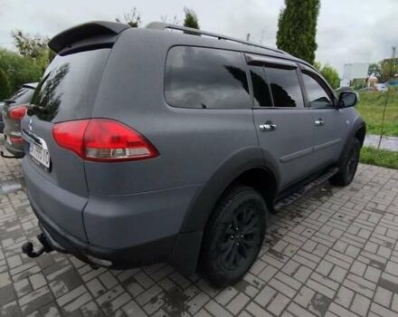 Серый Мицубиси Паджеро Спорт, объемом двигателя 2.5 л и пробегом 120 тыс. км за 16600 $, фото 5 на Automoto.ua