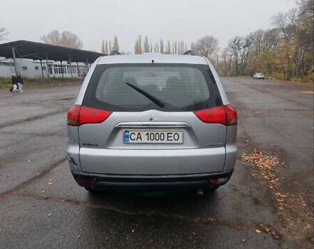 Серый Мицубиси Паджеро Спорт, объемом двигателя 2.48 л и пробегом 287 тыс. км за 13200 $, фото 5 на Automoto.ua