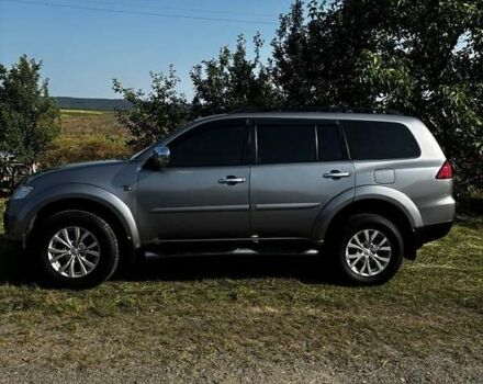 Серый Мицубиси Паджеро Спорт, объемом двигателя 2.5 л и пробегом 113 тыс. км за 16300 $, фото 1 на Automoto.ua
