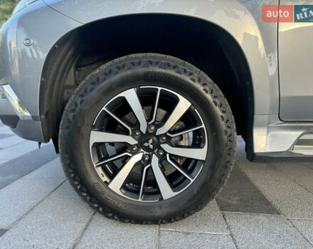 Серый Мицубиси Паджеро Спорт, объемом двигателя 2.44 л и пробегом 190 тыс. км за 21000 $, фото 9 на Automoto.ua