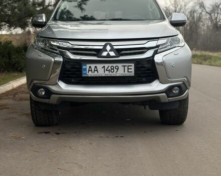 Серый Мицубиси Паджеро Спорт, объемом двигателя 2.4 л и пробегом 270 тыс. км за 19999 $, фото 5 на Automoto.ua