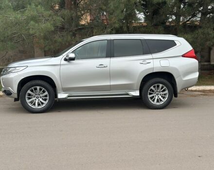 Серый Мицубиси Паджеро Спорт, объемом двигателя 2.4 л и пробегом 270 тыс. км за 19999 $, фото 2 на Automoto.ua