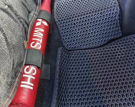 Серый Мицубиси Паджеро Спорт, объемом двигателя 2.44 л и пробегом 197 тыс. км за 26700 $, фото 18 на Automoto.ua