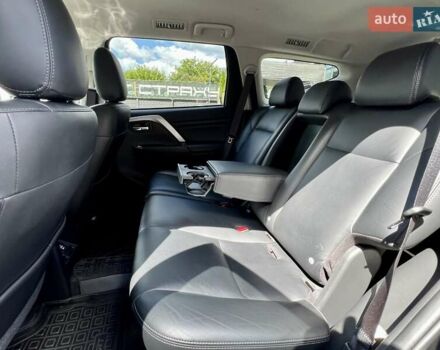 Серый Мицубиси Паджеро Спорт, объемом двигателя 2.44 л и пробегом 50 тыс. км за 36900 $, фото 26 на Automoto.ua