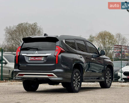 Серый Мицубиси Паджеро Спорт, объемом двигателя 2.44 л и пробегом 117 тыс. км за 33000 $, фото 2 на Automoto.ua