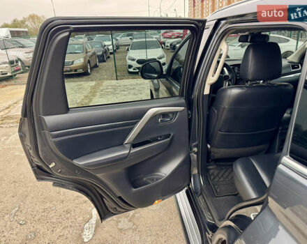 Серый Мицубиси Паджеро Спорт, объемом двигателя 2.44 л и пробегом 117 тыс. км за 33000 $, фото 10 на Automoto.ua