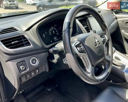Серый Мицубиси Паджеро Спорт, объемом двигателя 2.44 л и пробегом 50 тыс. км за 36900 $, фото 15 на Automoto.ua