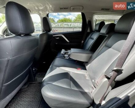 Серый Мицубиси Паджеро Спорт, объемом двигателя 2.44 л и пробегом 50 тыс. км за 36900 $, фото 25 на Automoto.ua