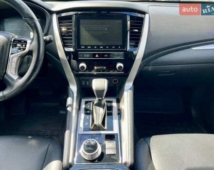 Серый Мицубиси Паджеро Спорт, объемом двигателя 2.44 л и пробегом 50 тыс. км за 36900 $, фото 57 на Automoto.ua