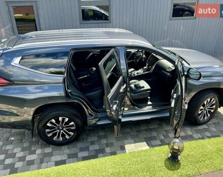 Серый Мицубиси Паджеро Спорт, объемом двигателя 2.44 л и пробегом 50 тыс. км за 36900 $, фото 79 на Automoto.ua