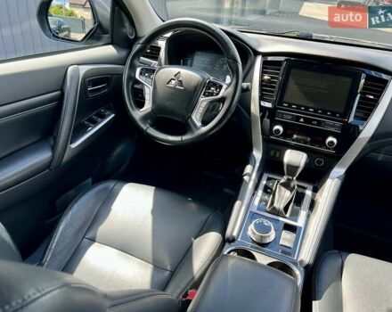 Серый Мицубиси Паджеро Спорт, объемом двигателя 2.44 л и пробегом 50 тыс. км за 36900 $, фото 62 на Automoto.ua