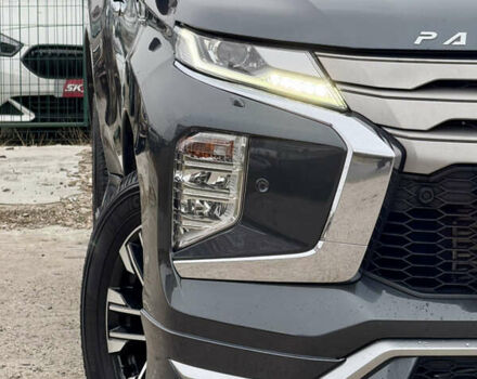 Серый Мицубиси Паджеро Спорт, объемом двигателя 2.44 л и пробегом 117 тыс. км за 33000 $, фото 68 на Automoto.ua