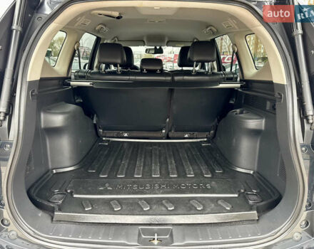 Серый Мицубиси Паджеро Спорт, объемом двигателя 2.44 л и пробегом 117 тыс. км за 33000 $, фото 27 на Automoto.ua