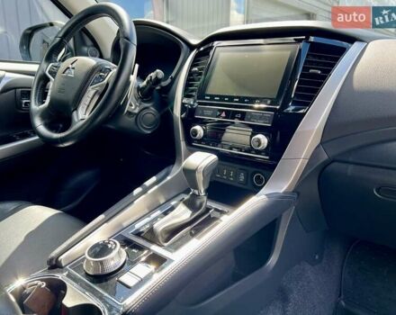 Серый Мицубиси Паджеро Спорт, объемом двигателя 2.44 л и пробегом 50 тыс. км за 36900 $, фото 47 на Automoto.ua