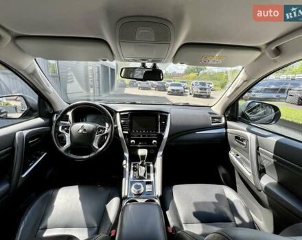 Серый Мицубиси Паджеро Спорт, объемом двигателя 2.44 л и пробегом 50 тыс. км за 36900 $, фото 52 на Automoto.ua