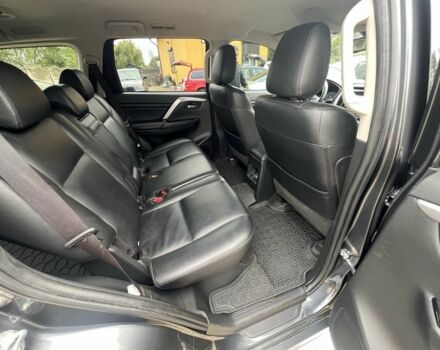 Серый Мицубиси Паджеро Спорт, объемом двигателя 4.2 л и пробегом 44 тыс. км за 34999 $, фото 19 на Automoto.ua