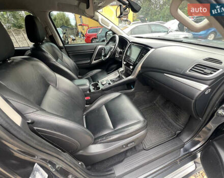 Серый Мицубиси Паджеро Спорт, объемом двигателя 2.4 л и пробегом 40 тыс. км за 34999 $, фото 14 на Automoto.ua